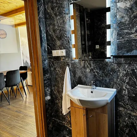 Nad Stawami Z Jacuzzi I Sauna 4 Holiday home *