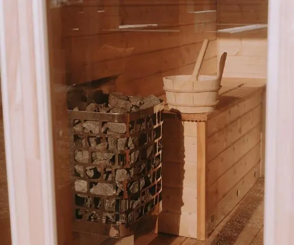 Dom wakacyjny Nad Stawami Z Jacuzzi I Sauną 4 Woliborz